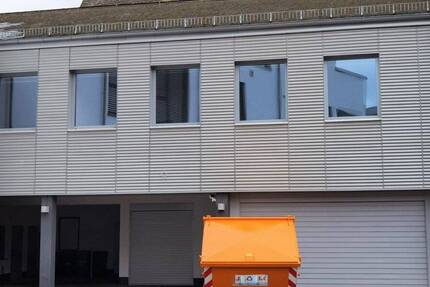 Gewerbeobjekt Herborn - 6 Zimmer, 160 m&sup2;, 1.300&euro; | Angebot:25665411