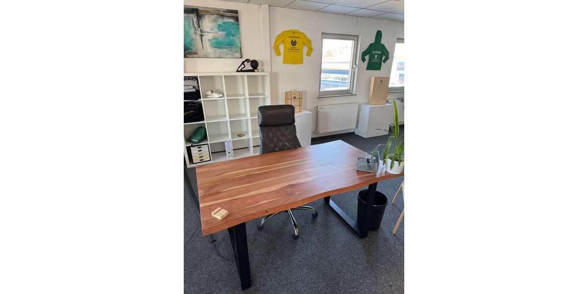 Gewerbeobjekt Holzgerlingen - 300&euro; | Angebot:27276347