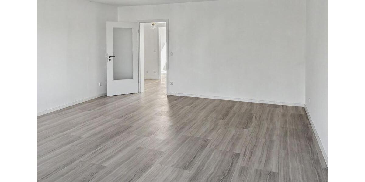 Etagenwohnung Bayreuth City - 3 Zimmer, 83 m&sup2;, 850&euro; | Angebot:26348403