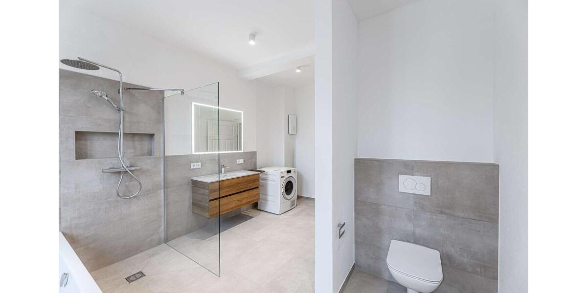 HEGERICH: Möblierte Wohnung im 2. Obergeschoss - Modern saniert mit historischem Flair 3 zimmer