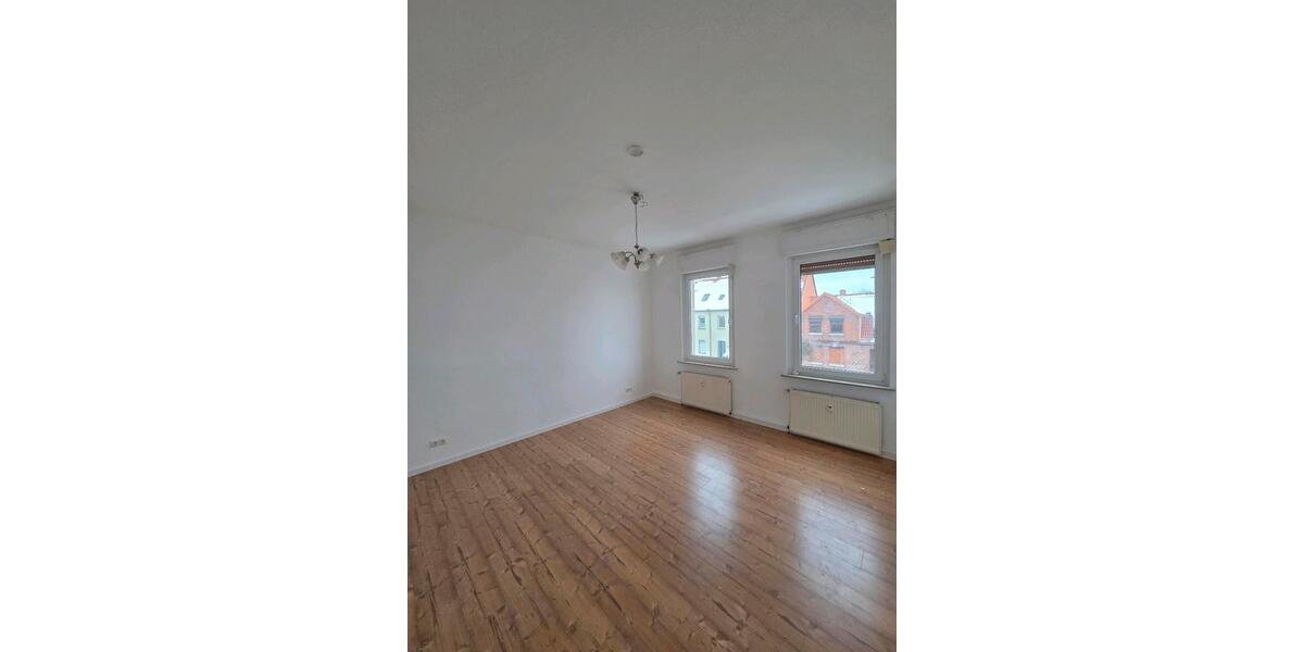 Etagenwohnung Tangermünde - 3 Zimmer, 95 m&sup2;, 900&euro; | Angebot:24474136