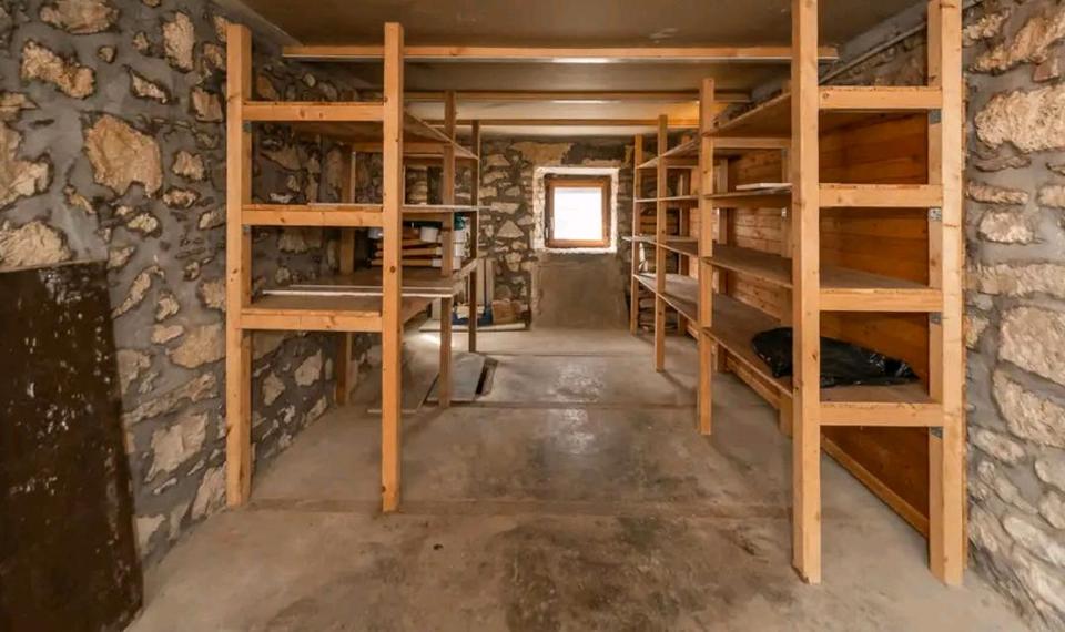 Dachgeschoßwohnung Eutingen im Gäu - 3 Zimmer, 60 m&sup2;, 700&euro; | Angebot:25995002