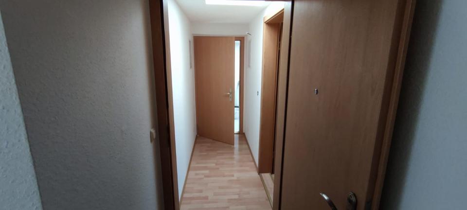 Dachgeschoßwohnung Magdeburg - 1 Zimmer, 62 m&sup2;, 420&euro; | Angebot:26057498