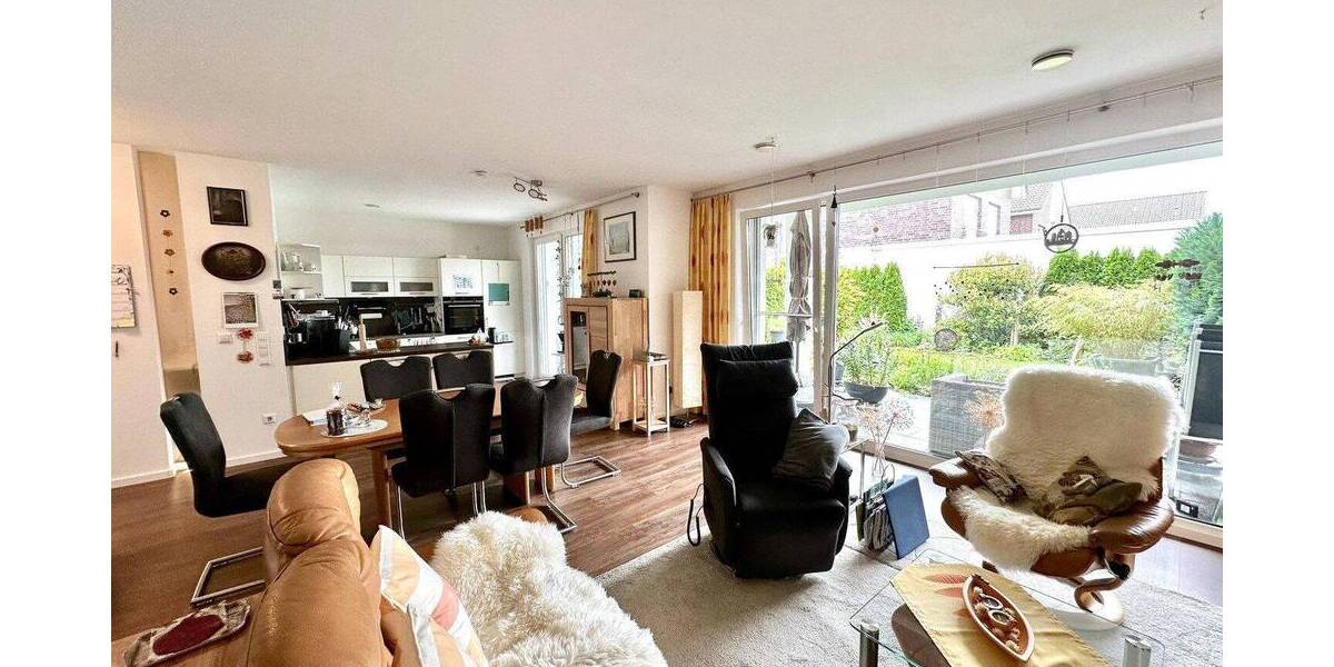 Etagenwohnung Hildesheim Ochtersum - 3 Zimmer, 105 m&sup2;, 1.250&euro; | Angebot:26830362