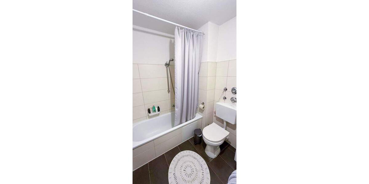 Etagenwohnung Tirschenreuth - 3 Zimmer, 87 m&sup2;, 660&euro; | Angebot:24855736