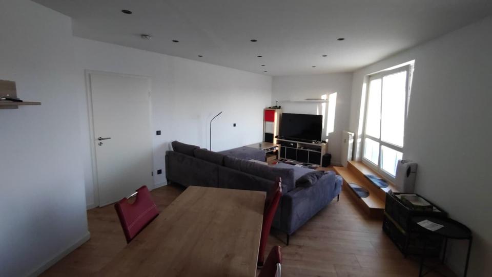 Dachgeschoßwohnung Kabelsketal - 2 Zimmer, 89 m&sup2;, 710&euro; | Angebot:25407100