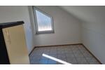 Dachgeschoßwohnung Niederviehbach - 2 Zimmer, 74 m&sup2;, 620&euro; | Angebot:26085041