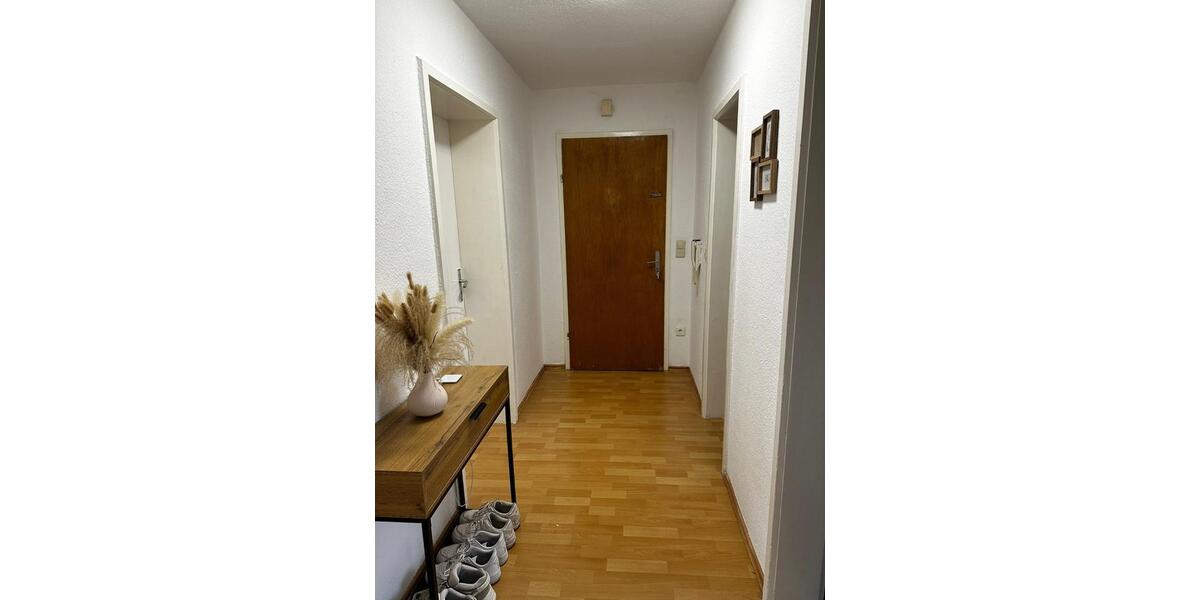 KA-Mühlburg, schöne, helle 3-ZKB mit kl. Loggia im EG 3 zimmer