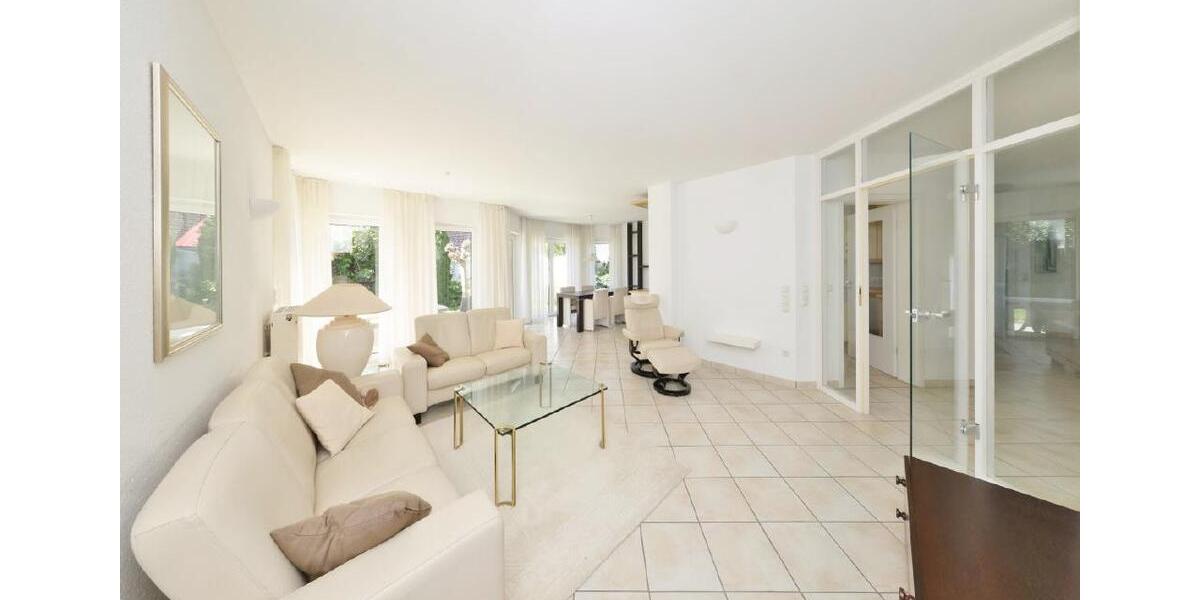 Einfamilienhaus Schortens - 4 Zimmer, 119 m&sup2;, 1.200&euro; | Angebot:26662269