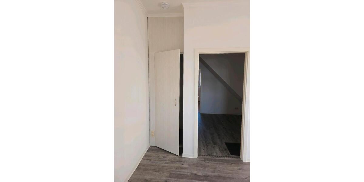 Dachgeschoßwohnung Rochlitz - 3 Zimmer, 86 m&sup2;, 650&euro; | Angebot:25479191