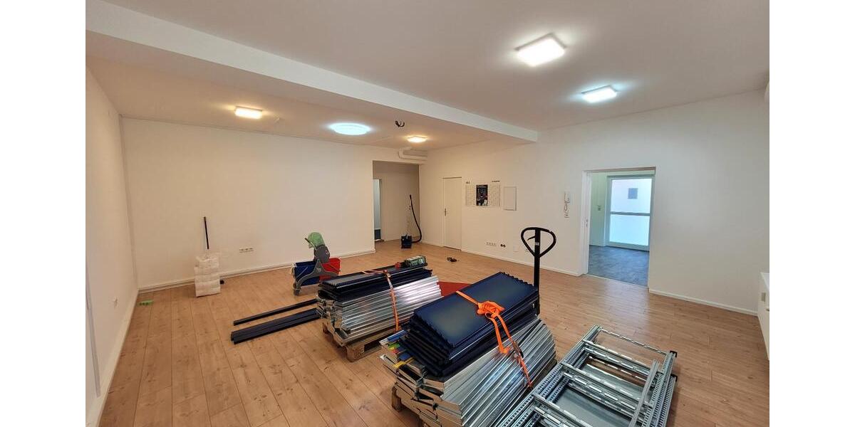 BüroSeminar-Praxisräume in zentraler Lage zimmer