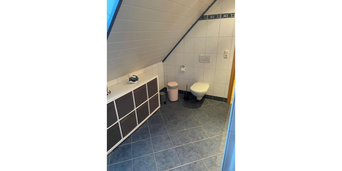 Dachgeschoßwohnung Willebadessen - 1 Zimmer, 85 m&sup2;, 650&euro; | Angebot:26040261