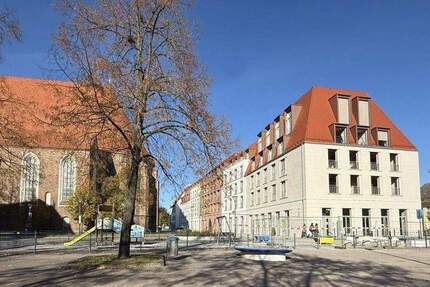 Wohnung Frankfurt (Oder) Frankfurt - 2 Zimmer, 109 m&sup2;, 2.192&euro; | Angebot:23336574