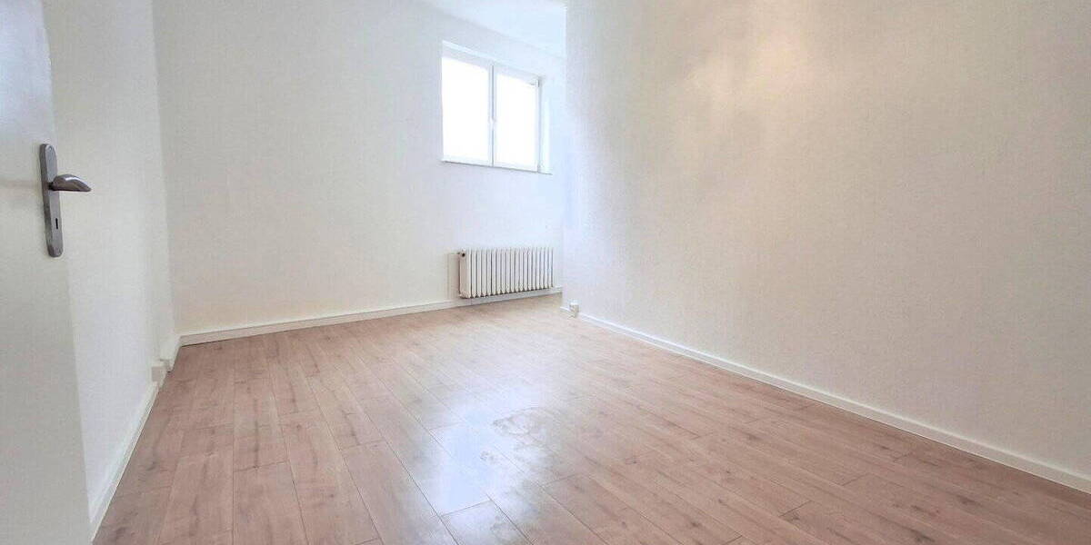 Etagenwohnung Fürstenwalde - 4 Zimmer, 79 m&sup2;, 933&euro; | Angebot:26377358