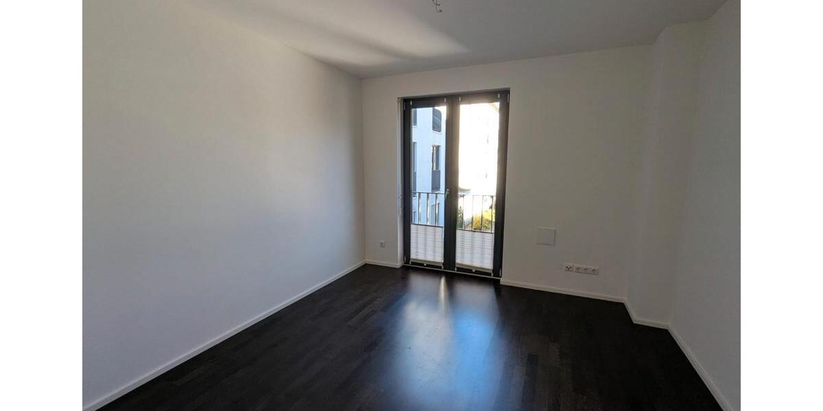 Etagenwohnung München Feldmoching-Hasenbergl - 4 Zimmer, 102 m&sup2;, 2.350&euro; | Angebot:26367725