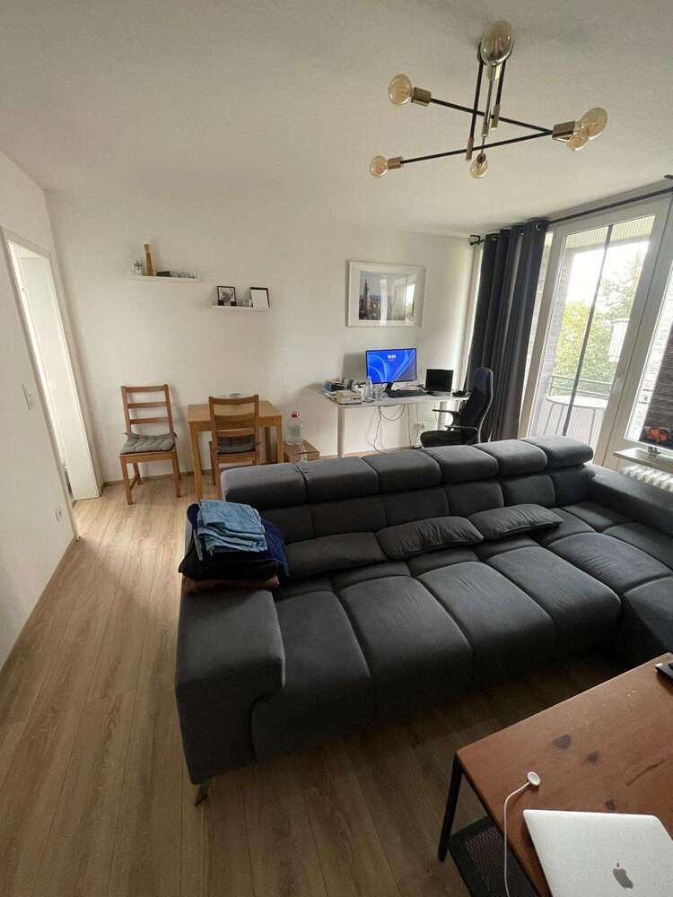 Wohnung zum Mieten in Düsseldorf 599 € 52 m²