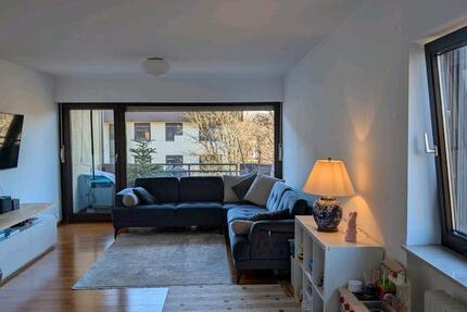 Bezugsfertig & Modern: Vollmöblierte Wohnung mit Blick ins Grüne 3 zimmer