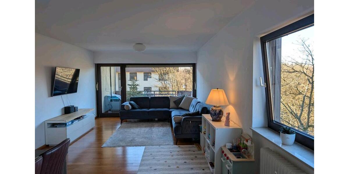 Bezugsfertig & Modern: Vollmöblierte Wohnung mit Blick ins Grüne 3 zimmer