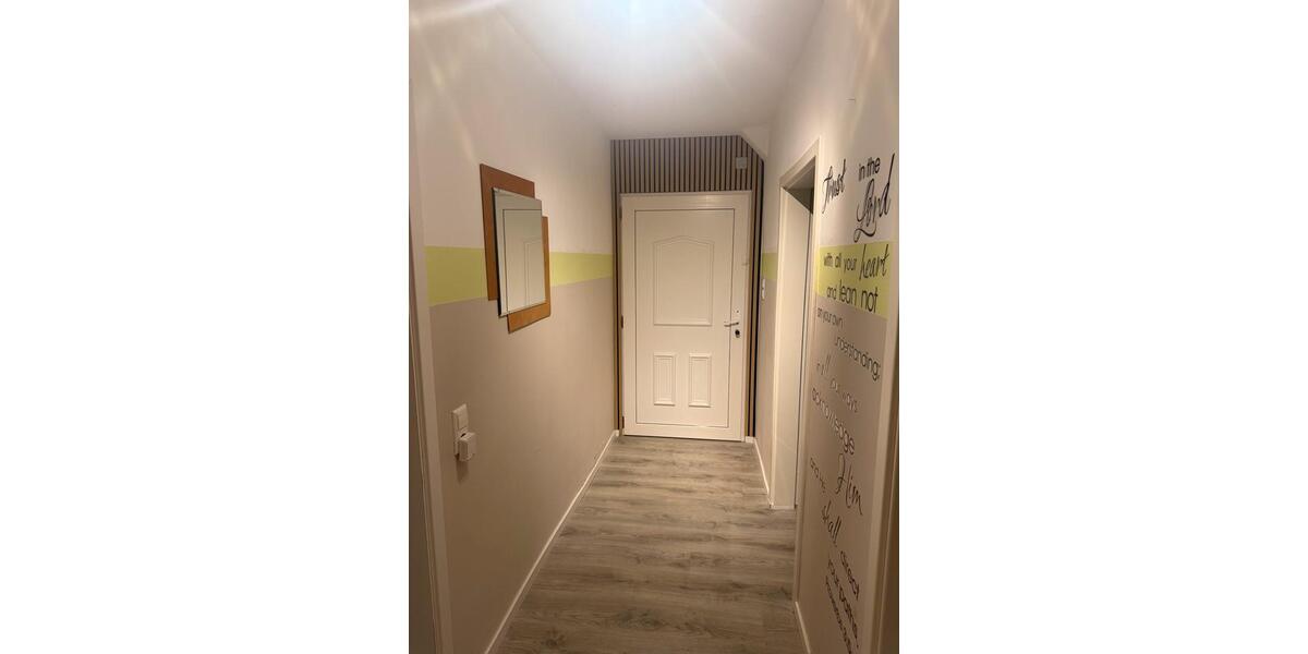 Wohnen auf Zeit Sinsheim - 1 Zimmer, 35 m&sup2;, 75&euro; | Angebot:23329094