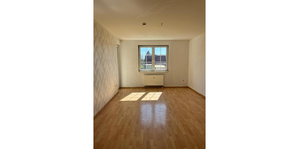 Etagenwohnung Putlitz - 3 Zimmer, 81 m&sup2;, 425&euro; | Angebot:26284403