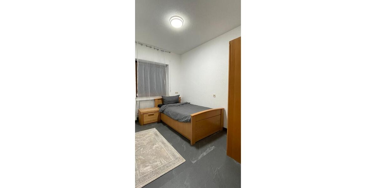 Etagenwohnung Billigheim - 12 Zimmer, 1 m&sup2;, 360&euro; | Angebot:22448848