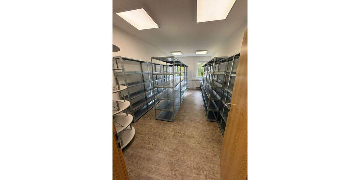 Gewerbeobjekt Altenstadt a.d.Waldnaab Altenstadt - 2.860&euro; | Angebot:25673589