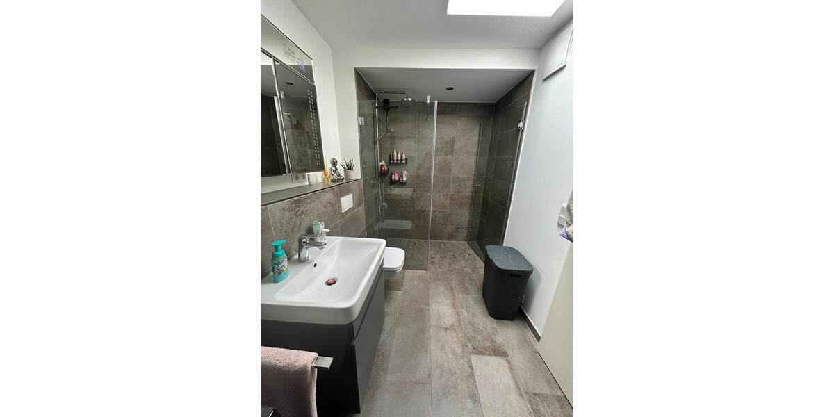 Terrassenwohnung Langenfeld (Rheinland) - 4 Zimmer, 90 m&sup2;, 1.500&euro; | Angebot:26705755