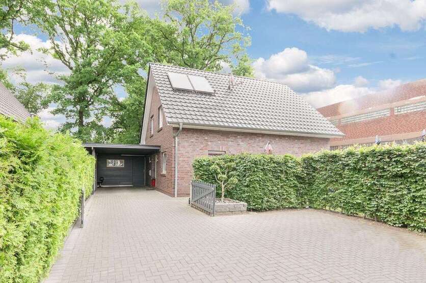Exklusives Einfamilienhaus in Oldenburg-Ofenerdiek