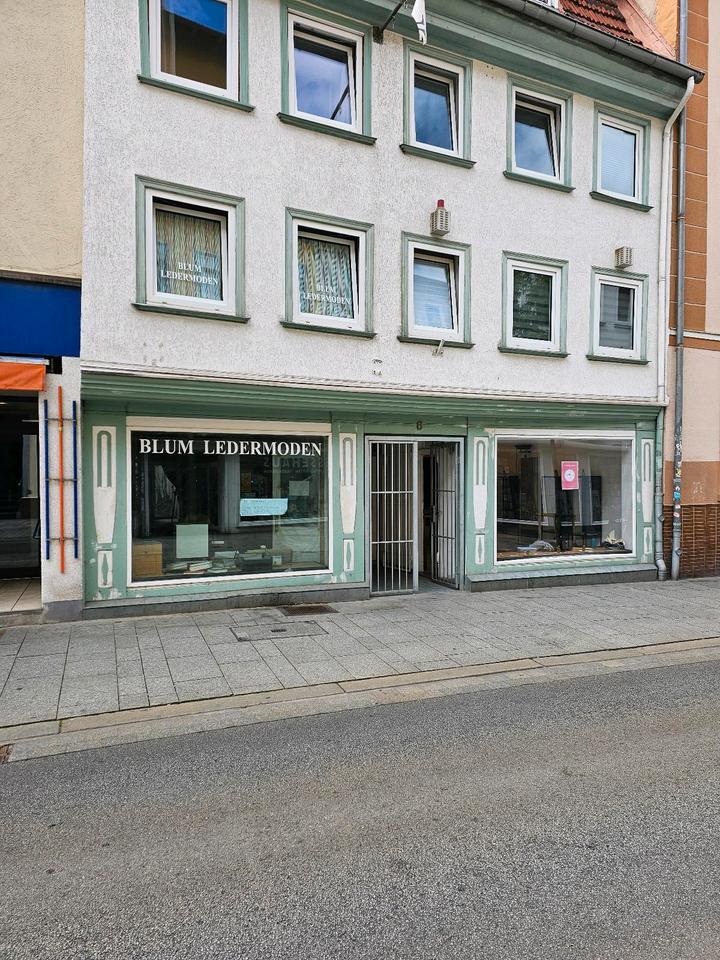 70qm Laden mit 60qm Wohnung