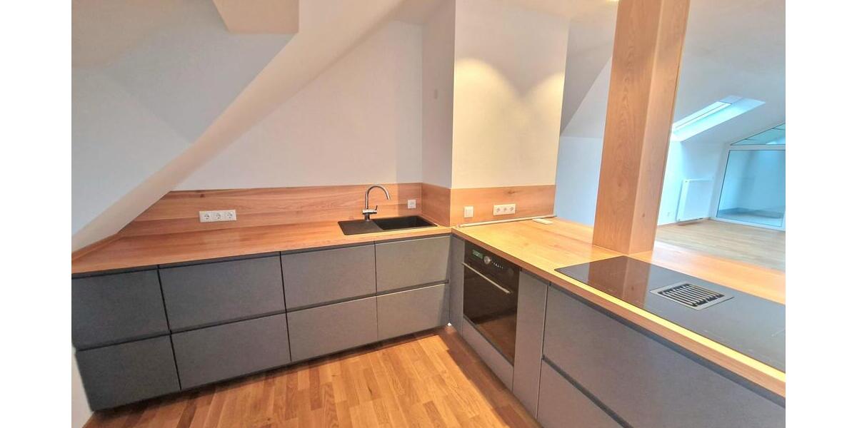 Exklusive 4-Zimmer-Wohnung - mit Einbauküche- hochwertig ausgestattet! - Maisonettenwohnung Chemnitz Kapellenberg | Angebot:26931497