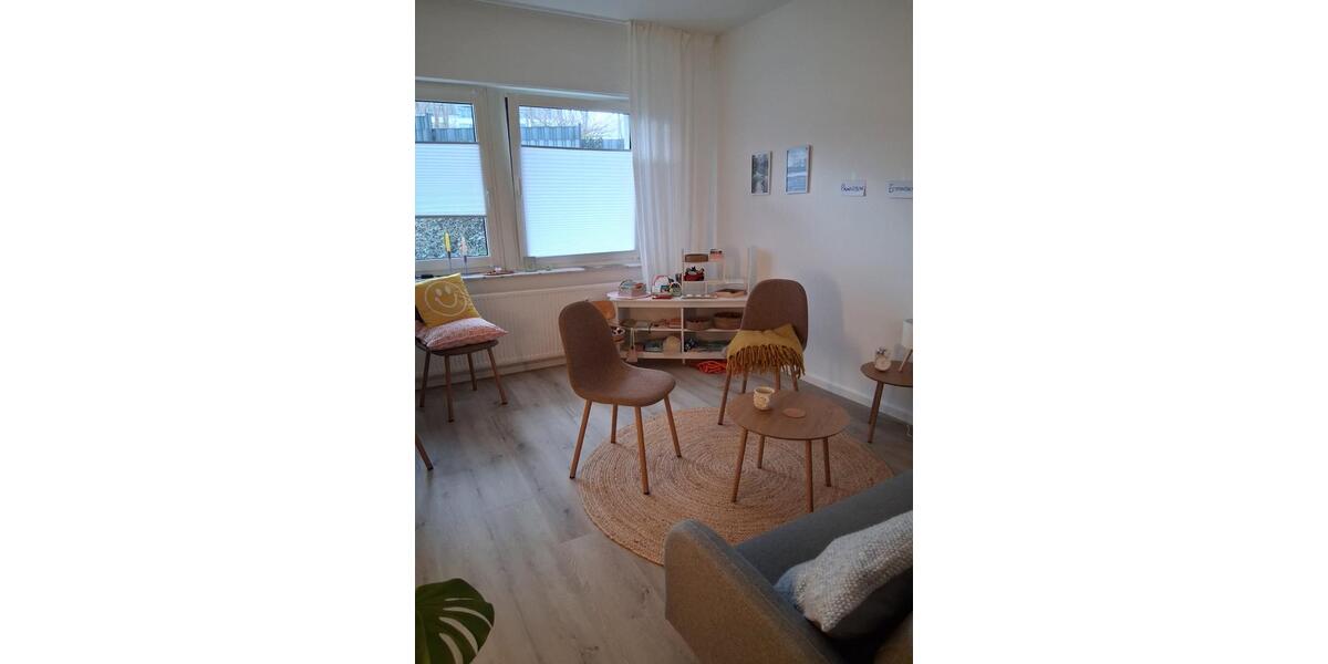 Erdgeschoßwohnung Pulheim - 1 Zimmer, 25 m&sup2;, 200&euro; | Angebot:25272386