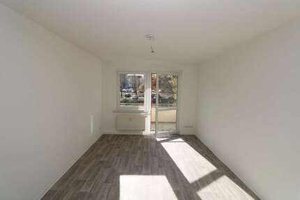 Wohnung Freiberg Freiberg West - 3 Zimmer, 58 m&sup2;, 419&euro; | Angebot:27038268