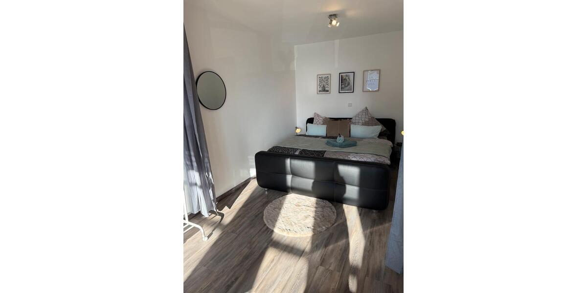 Hochparterre Schwarzenfeld - 1 Zimmer, 45 m&sup2;, 40&euro; | Angebot:23596358