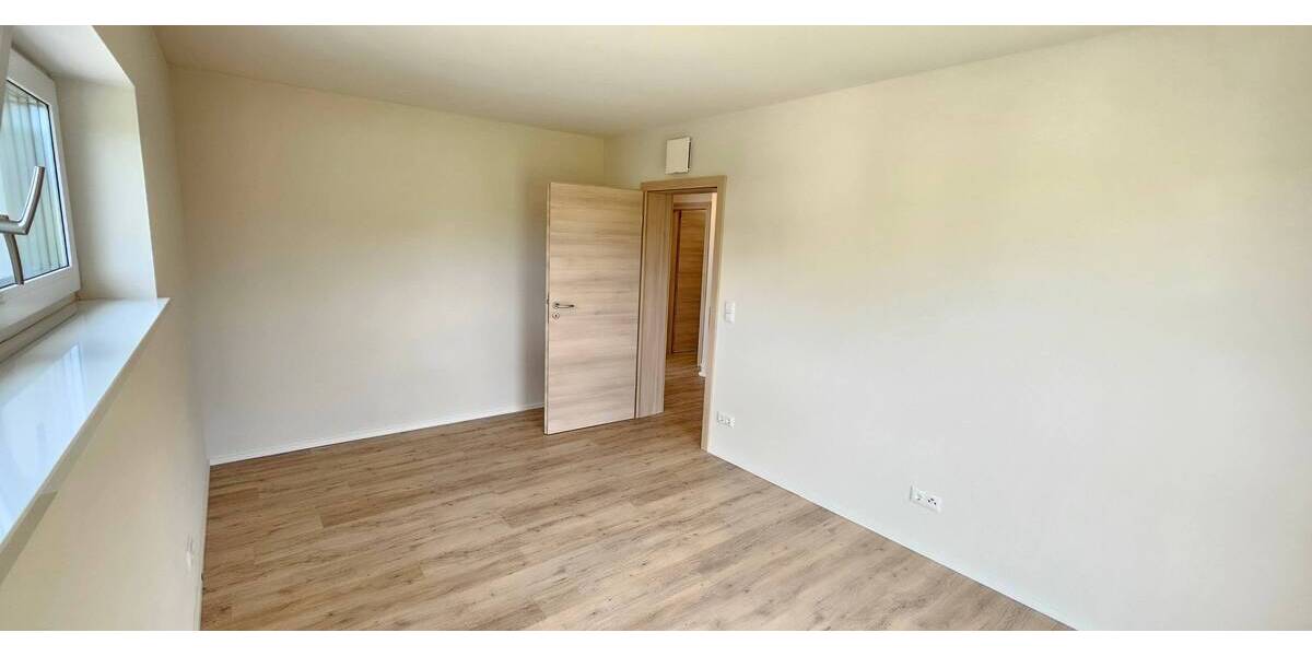 Etagenwohnung Bernhardswald Pettenreuth - 3 Zimmer, 78 m&sup2;, 880&euro; | Angebot:24905505