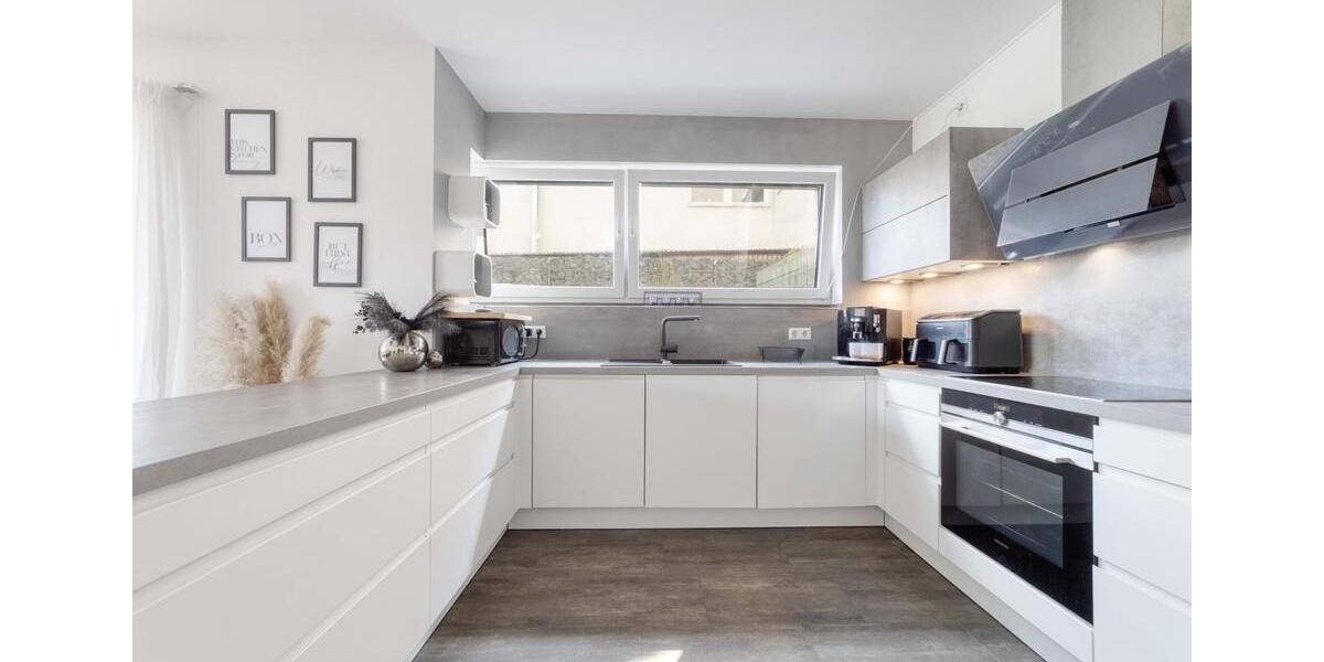 Etagenwohnung Trier West-Pallien - 1 Zimmer, 81 m&sup2;, 1.500&euro; | Angebot:26604273