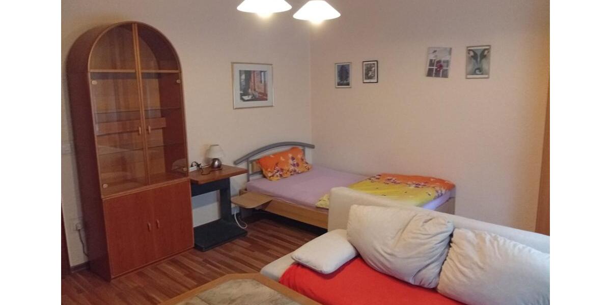 Wohnen auf Zeit Neuss Gnadental - 2 Zimmer, 35 m&sup2;, 200&euro; | Angebot:25845318