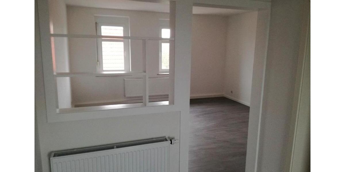 Etagenwohnung Zörbig - 3 Zimmer, 61 m&sup2;, 400&euro; | Angebot:25873534