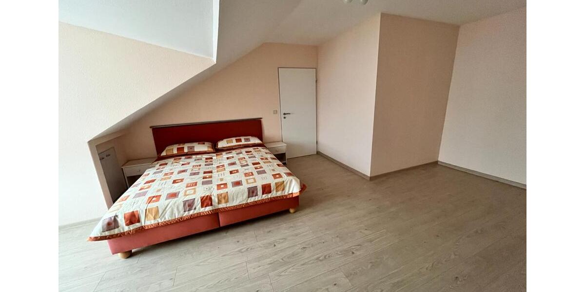 Maisonettenwohnung Coburg - 4 Zimmer, 100 m&sup2;, 1.060&euro; | Angebot:24650984
