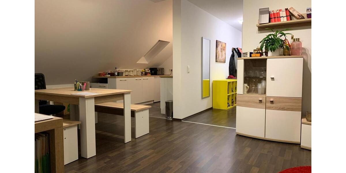 Dachgeschoßwohnung Heidenheim an der Brenz - 2 Zimmer, 45 m&sup2;, 480&euro; | Angebot:26680595