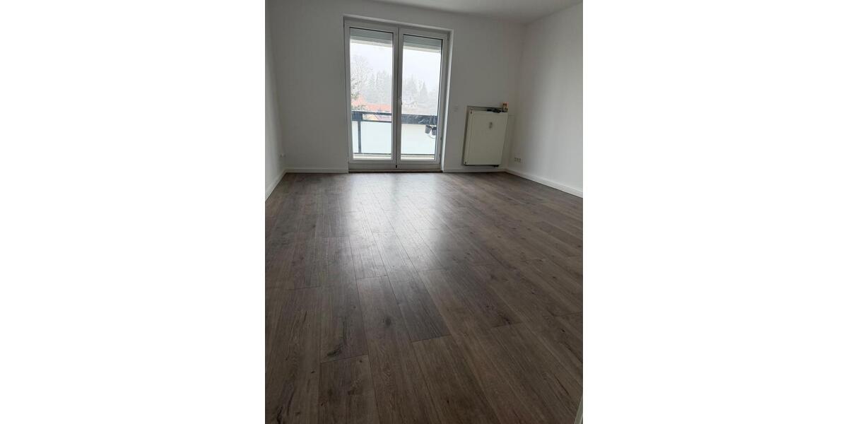 Etagenwohnung Altenburg - 3 Zimmer, 60 m&sup2;, 450&euro; | Angebot:26502372