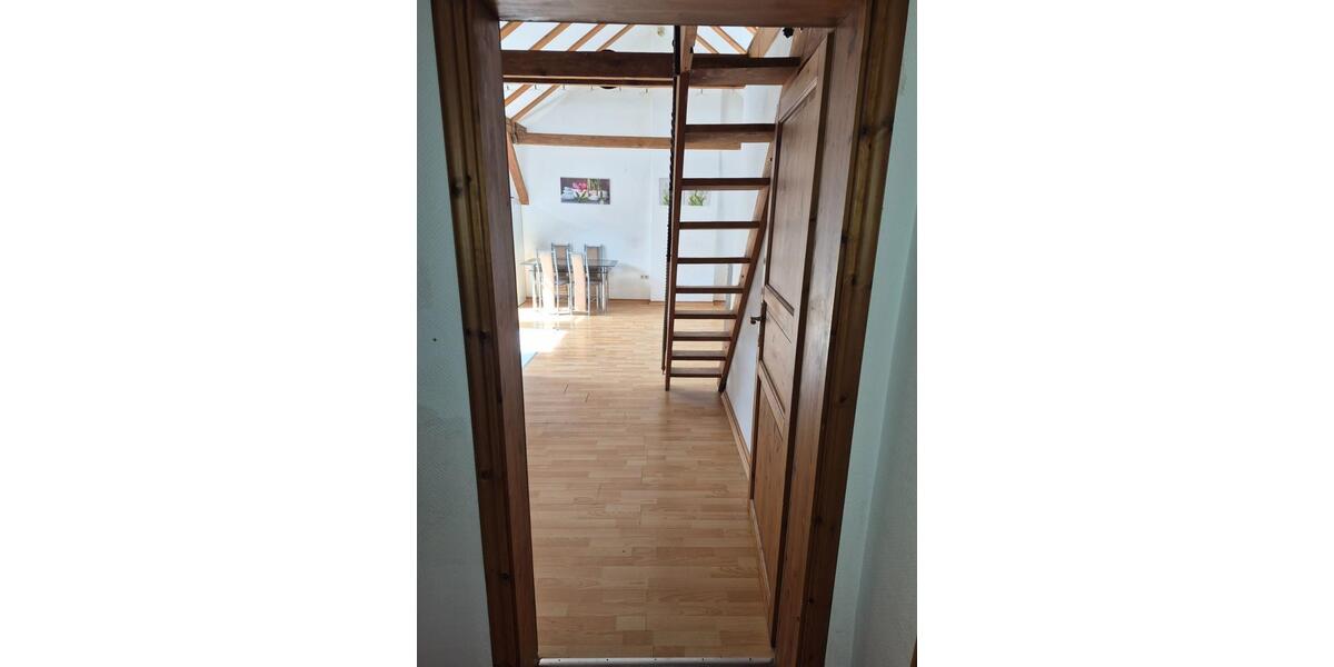 Dachgeschoßwohnung Altena - 2 Zimmer, 70 m&sup2;, 500&euro; | Angebot:26166759