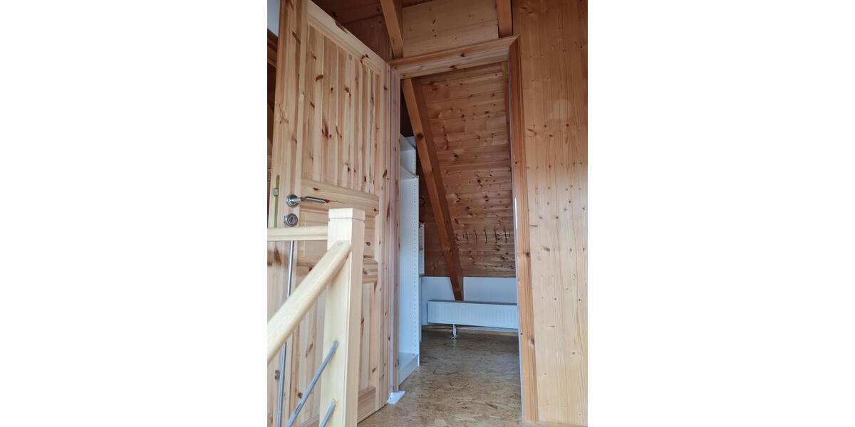 Etagenwohnung Siegen Weidenau - 4 Zimmer, 100 m&sup2;, 950&euro; | Angebot:25146676