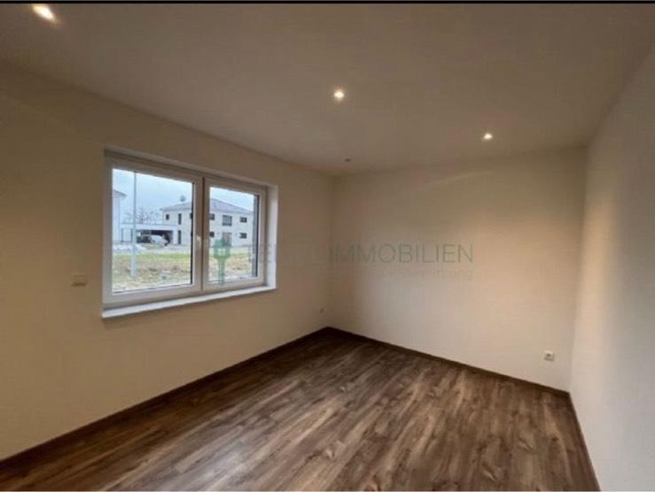 4-Zimmer Wohnung mit Garten