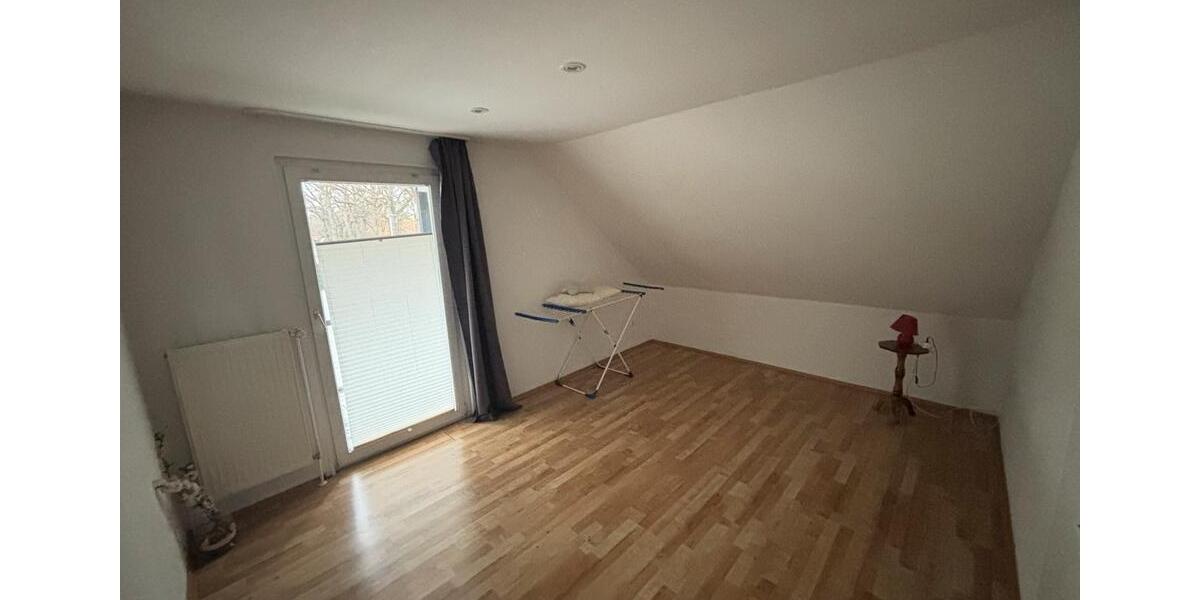 Dachgeschoßwohnung Meinersen - 2 Zimmer, 50 m&sup2;, 750&euro; | Angebot:26629478