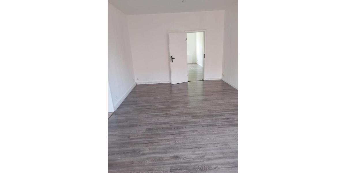 Erdgeschoßwohnung Rätzlingen - 4 Zimmer, 83 m&sup2;, 590&euro; | Angebot:26547824