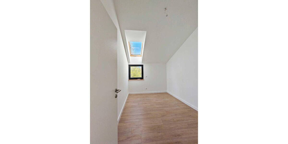 Etagenwohnung Hochkirch - 4 Zimmer, 115 m&sup2;, 1.360&euro; | Angebot:26472892