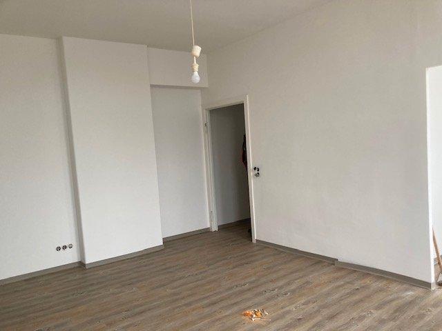 Etagenwohnung Stendal - 1 Zimmer, 30 m&sup2;, 350&euro; | Angebot:26482593