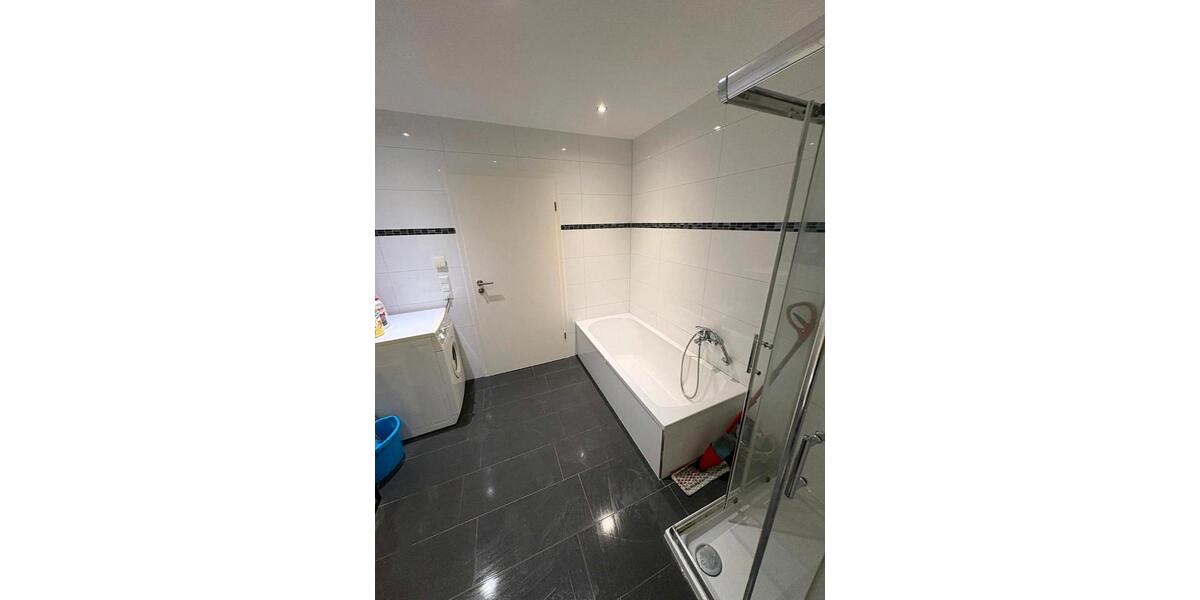 Etagenwohnung Lahr (Schwarzwald) - 4 Zimmer, 106 m&sup2;, 1.060&euro; | Angebot:25174548