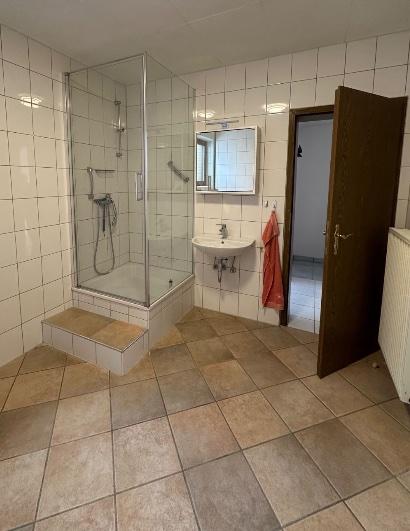Etagenwohnung Gau-Algesheim Algesheim - 2 Zimmer, 60 m&sup2;, 700&euro; | Angebot:26610577