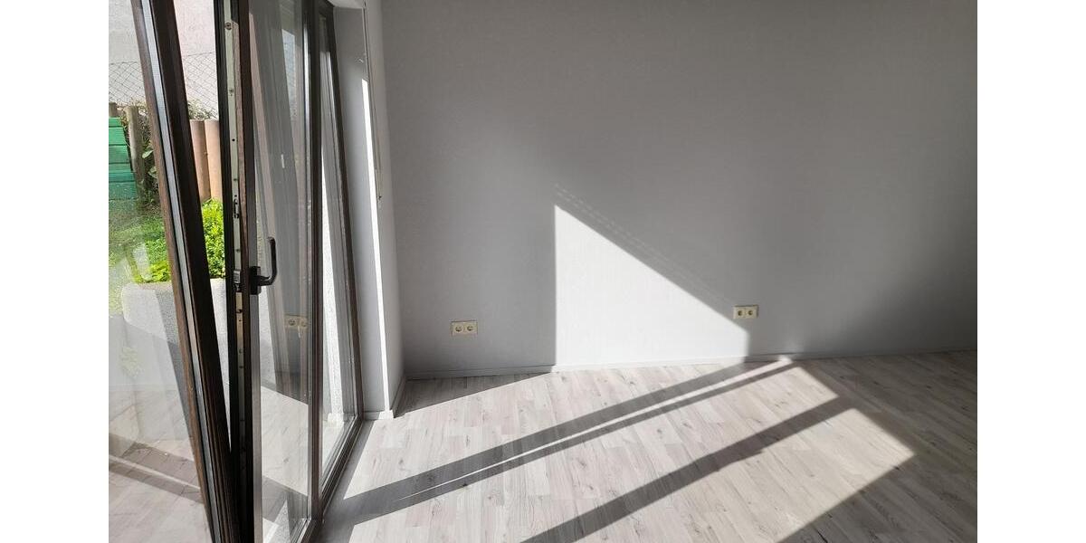 Etagenwohnung Singhofen - 2 Zimmer, 50 m&sup2;, 370&euro; | Angebot:26614412